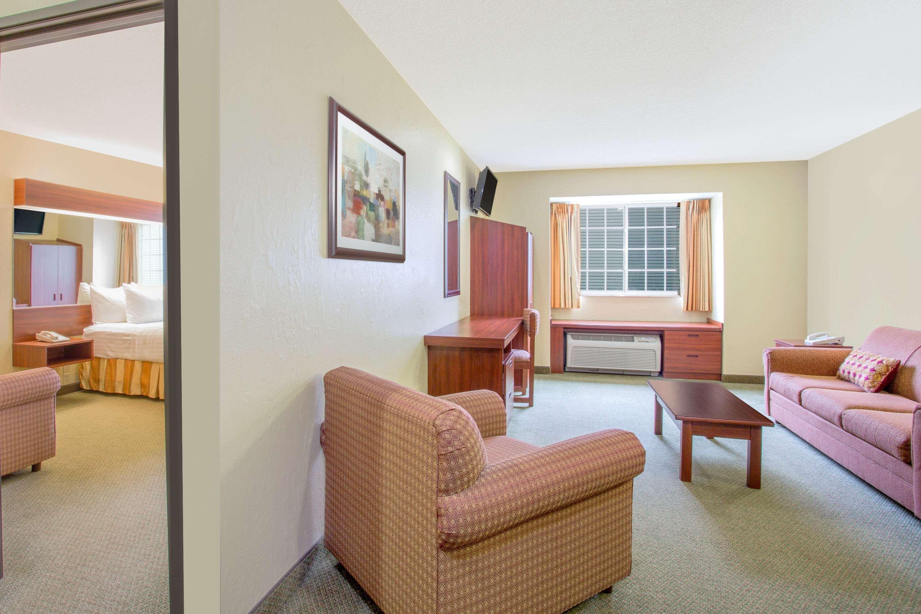 Microtel Inn And Suites Gassaway Eksteriør bilde