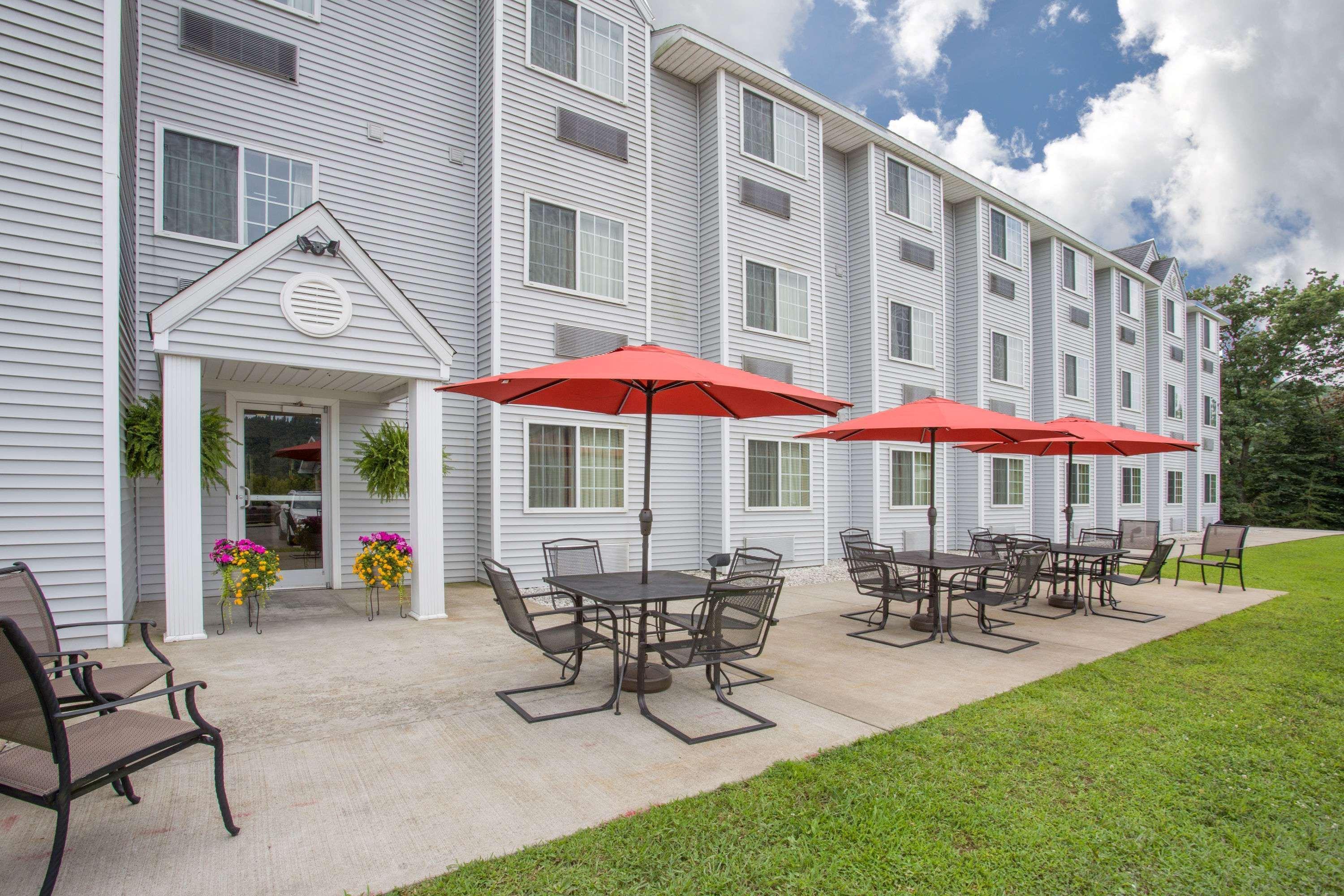 Microtel Inn And Suites Gassaway Eksteriør bilde