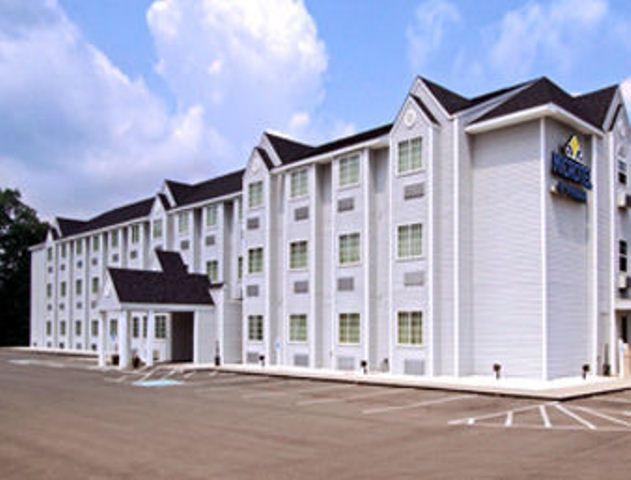 Microtel Inn And Suites Gassaway Eksteriør bilde